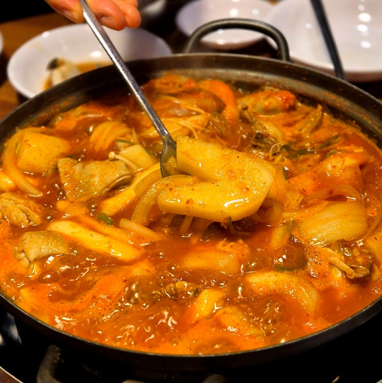  신사역 맛집 도리연닭도리탕 솔직 방문 후기
