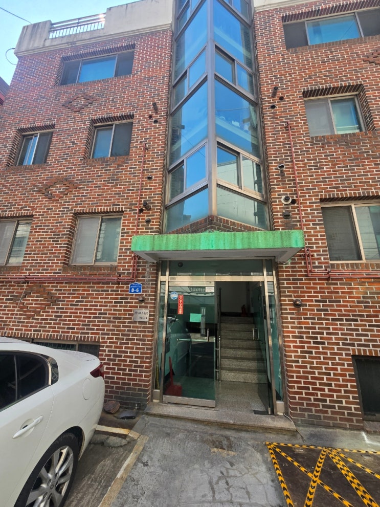  서울시 송파구 삼전동 (백제고분로길) 빌라 2층 배관 압력 검사 작업입니다.
