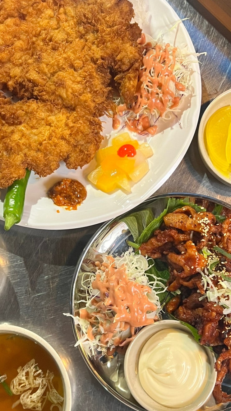  부천역 술집 한신우동 왕돈까스 무뼈닭발 맛집