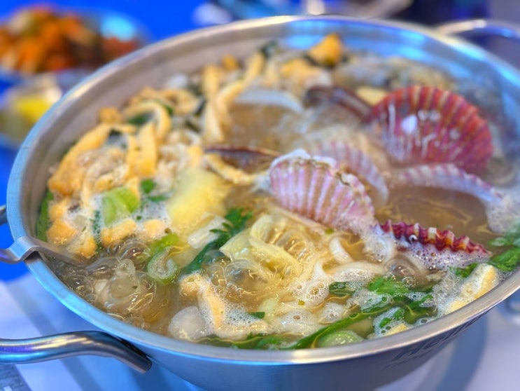  포항 칼국수 맛집 제철 조개가 3종류나 들어있는 탕탕칼제비