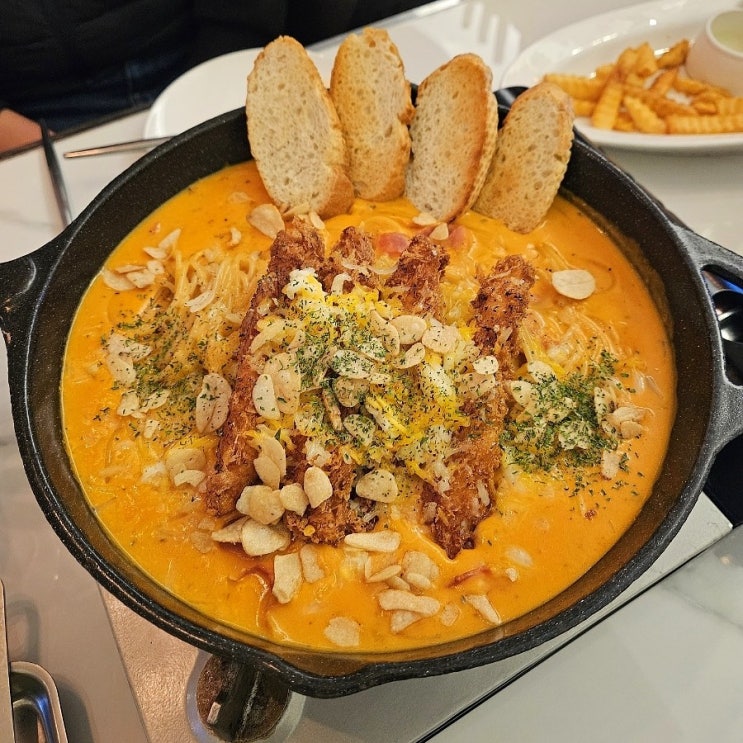  구서동 술집 몰틀리 안주가 맛있는 구서역 맥주 맛집