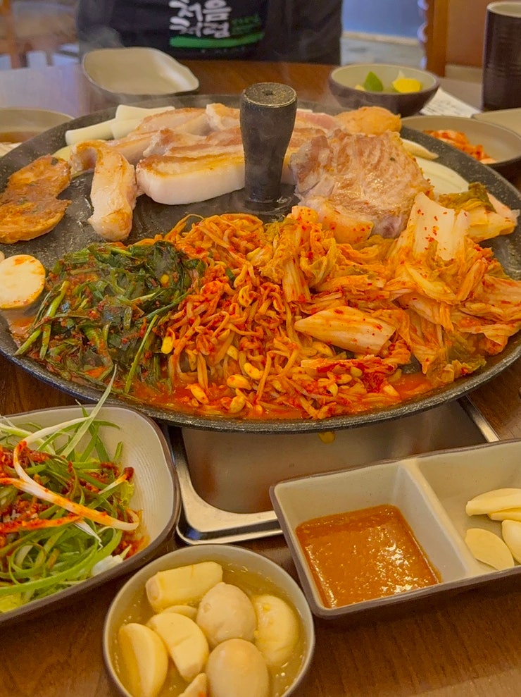  호치민 여행 1군 삼겹살 맛집 추천 일행 한식당 방문 후기