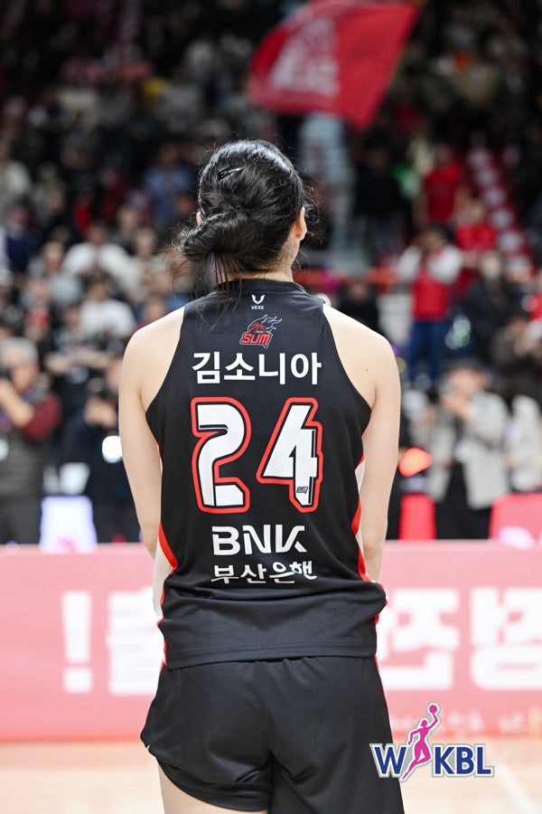 [WKBL PO] BNK "FA <b>김소니아</b> 박혜진 영입 결실" + 리바운드... 