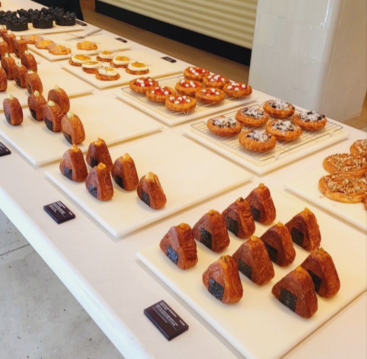  [신사동]식스센스 시티투어 유재석도 반한 크루아상 맛집 '누데이크 신사'