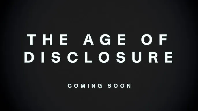  다큐멘터리 'The Age of Disclosure'가 밝히는 비밀-미국 정부 관계자들이 인정한 '외계인 존재'