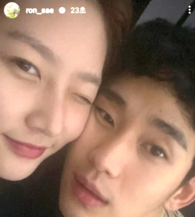 열애설, <b>김수현</b> 측 강력 반박! 故 <b>김새론</b> 열애설에 ‘<b>법적 대응</b>... 