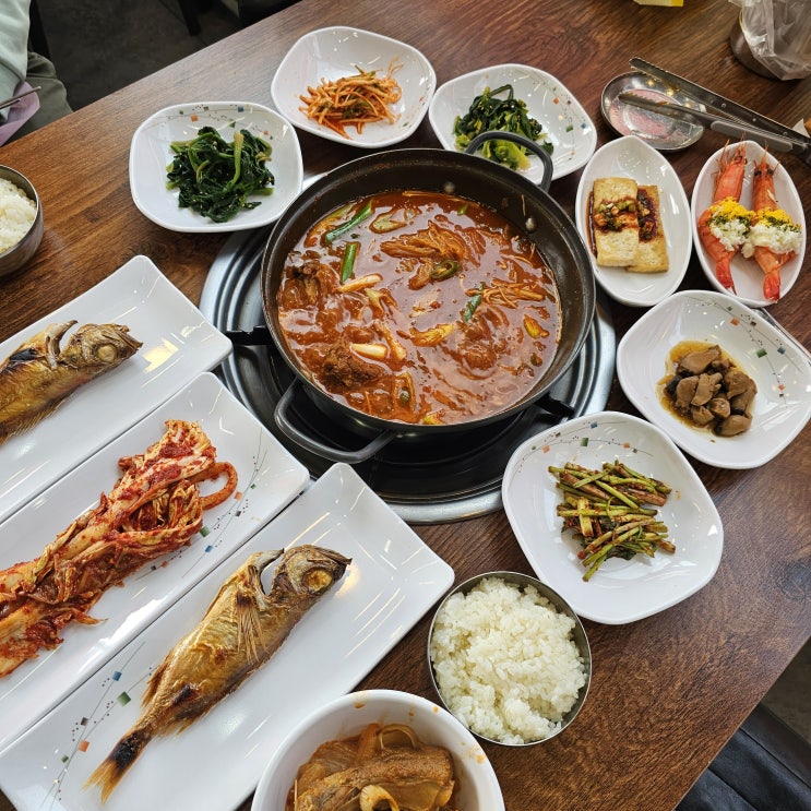  울산 언양 맛집 점심 밥집 추천 영수맛집 등갈비 김치찜