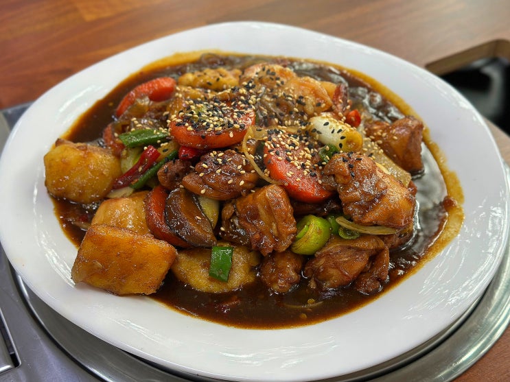  울산대 근처 친절하고 맛있는 간장 찜닭 팔도리