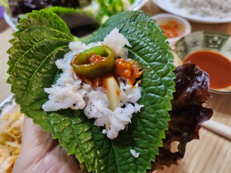 부산며느리에서만 맛볼 수 있는 부산 칠암 눈꽃아나고회 택배