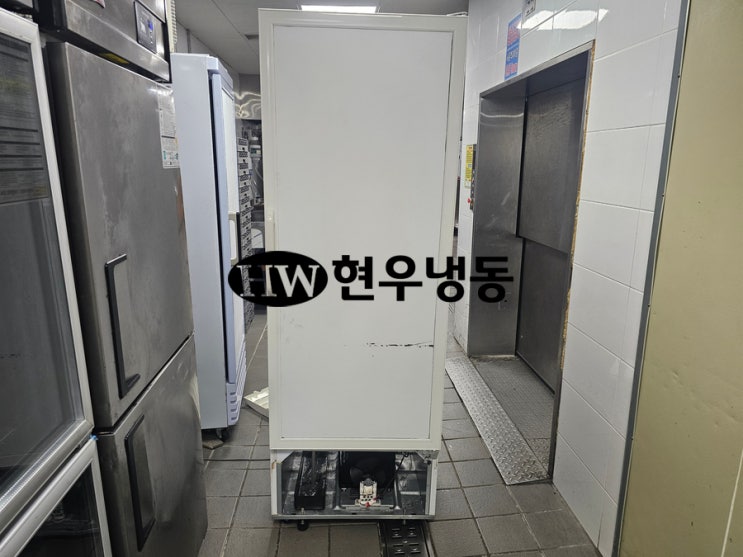 울산쇼케이스수리 음료쇼케이스 에바증발기 교체수리 (주)케이쓰리 WRS-452RAR (주)디에이치글로벌 울산쇼케이스수리 음료쇼케이스 에바증발기 교체수리 (주)케이쓰리 WRS-452RAR (주)디에이치글로벌