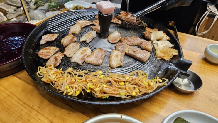  온천천 뷰맛집 힐링 고기집 육미고택