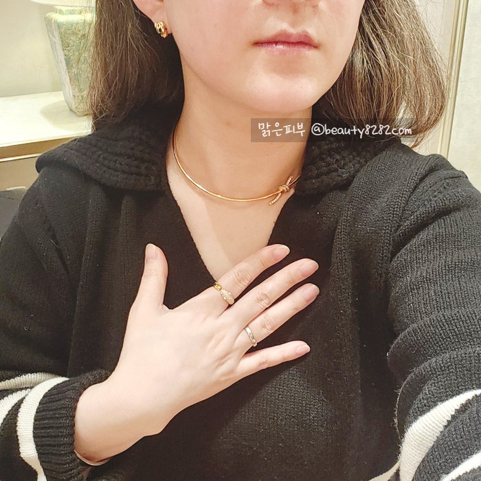 티파니 목걸이 착샷! 티파니 노트 목걸이 귀걸이 만나보아요~
