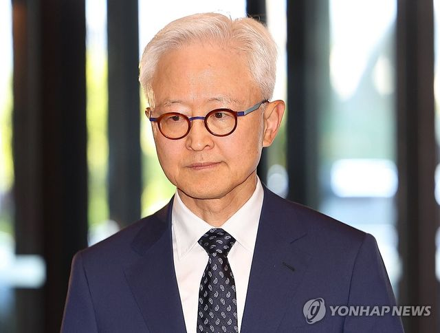  삼성전자 연봉 1위는 경계현 고문…직원 평균 급여 1천만원 늘어(종합)