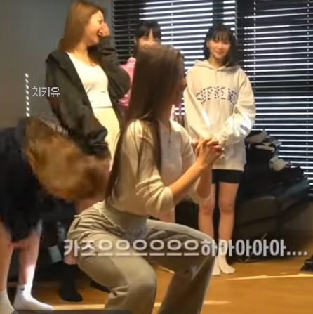 체력+몸매 관리! 여자 아이돌들의 건강관리법은?