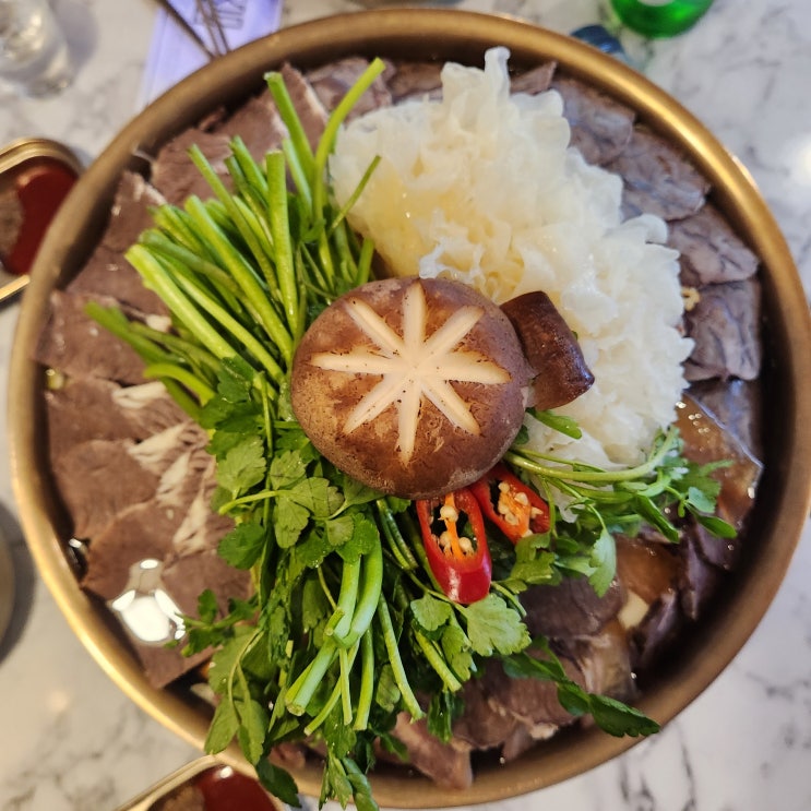  강남 논현역 술집 깔끔한 음식이 인상적인 '우슴'