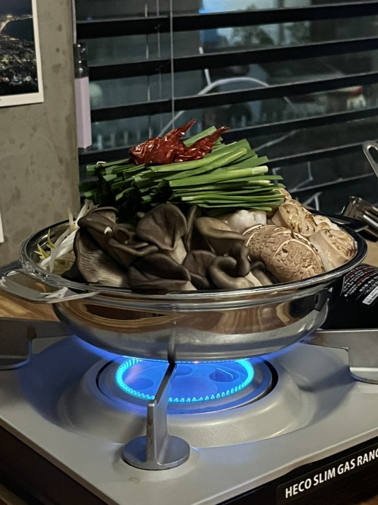  홍대입구역 연남동 일식 이자카야 술집 모츠나베 맛집 모츠모츠