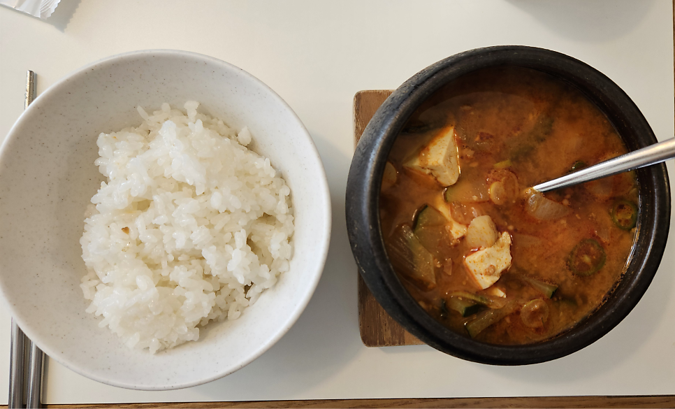 우만동족발집 아주대점 사진 2