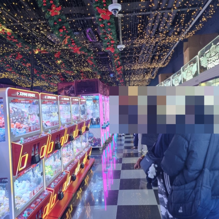  강남 야간 오락실 인형 뽑기 농구 다트 사격