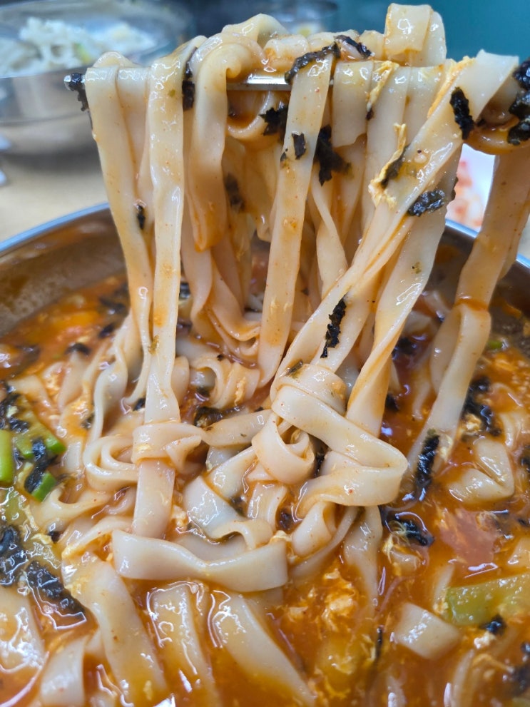  인하대역 맛집 학익시티필드 맛집 바우길장칼국수 학익시티필드점 리뷰