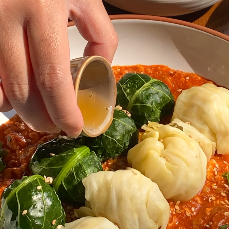  연남동 미로길 점심에 먹기 좋은 참기름과 들기름을 사용한 신상 한식맛집, 진청유점