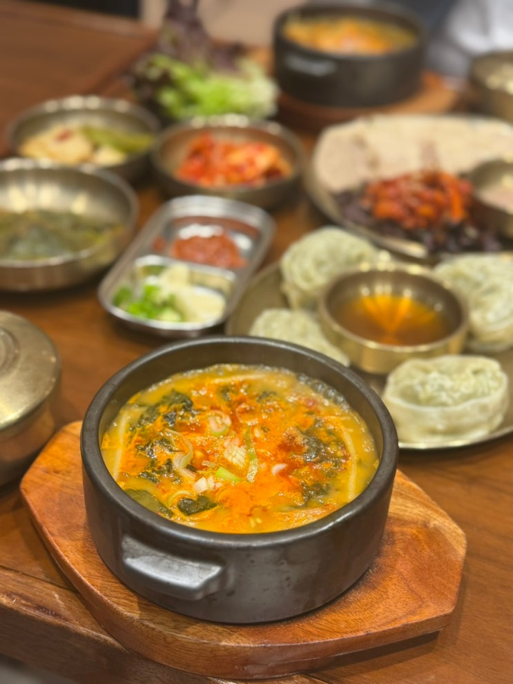 영등포역맛집 한티옥 롯데백화점 식당 한식 국밥 정식 영등포역맛집 한티옥 롯데백화점 식당 한식 국밥 정식