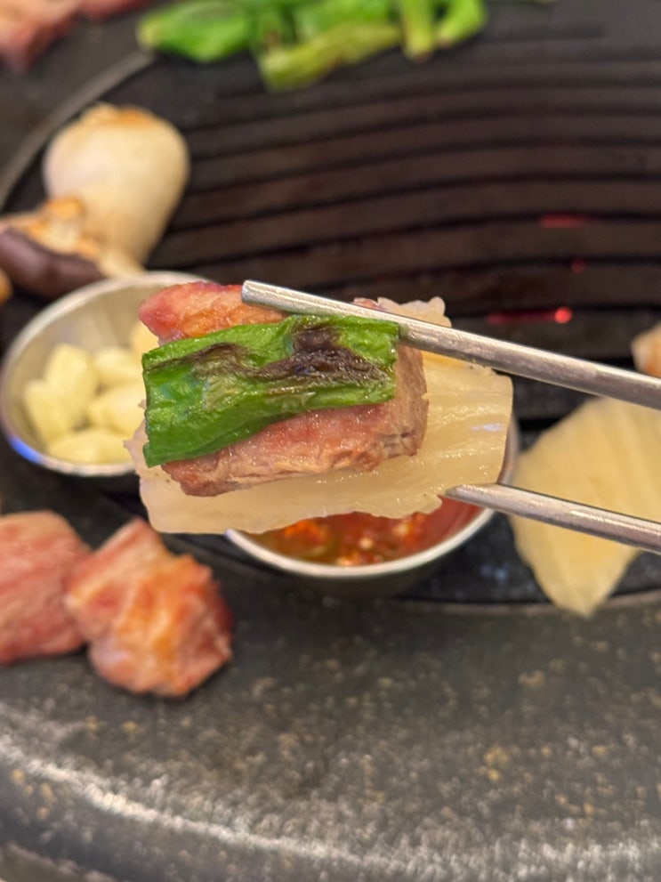  마곡 발산 맛집 단풍 구워주는 고기집