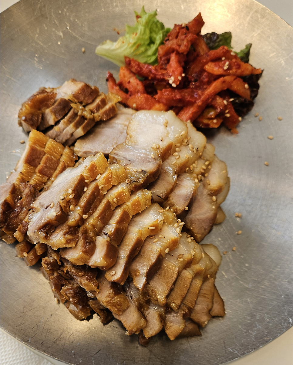 우만동족발집 아주대점 사진 3