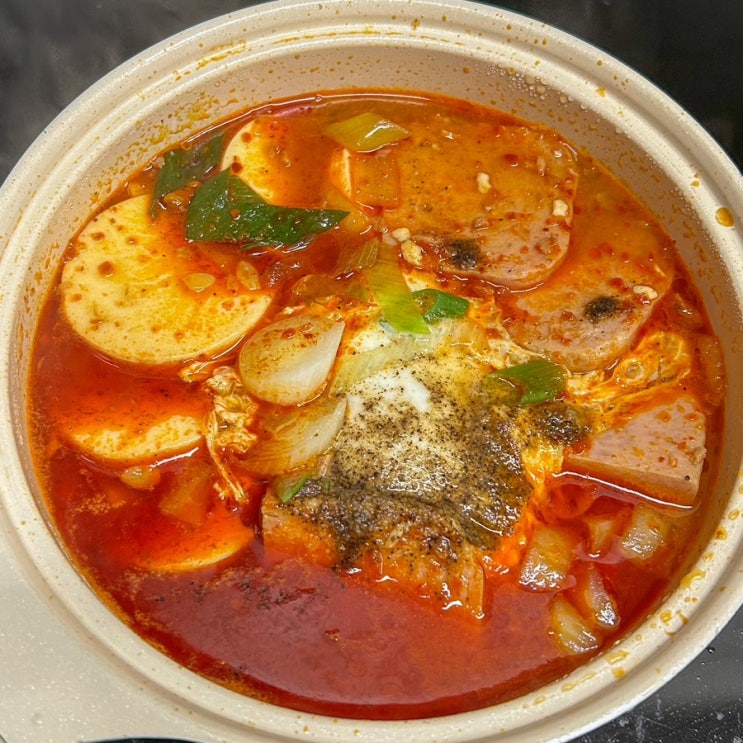  연속 5끼 먹은 류수영 스팸순두부찌개 만드는 법