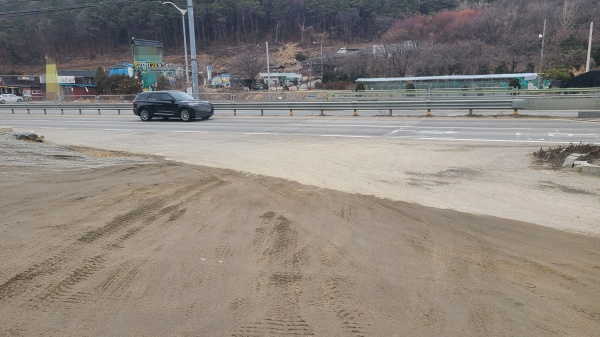  포천 60평 창고 임대-47번 국도 접한 최적의 입지!