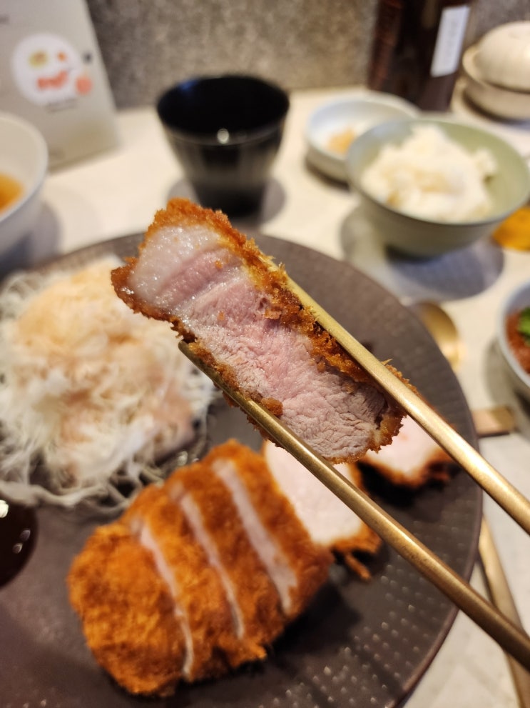 마포구 합정역 줄서는 맛집 최강금돈까스
