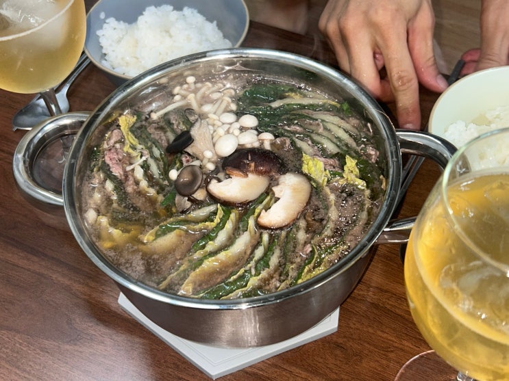  자취생 집들이 요리 - 밀푀유 나베를 낋여오거라 [해통령] 육수한알 진한맛 리뷰