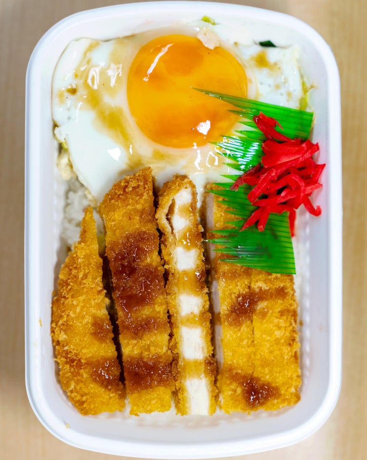  오키나와 현지인 맛집:  저렴하고 맛있는 집밥 스타일 도시락 탄포포 by 석영작가