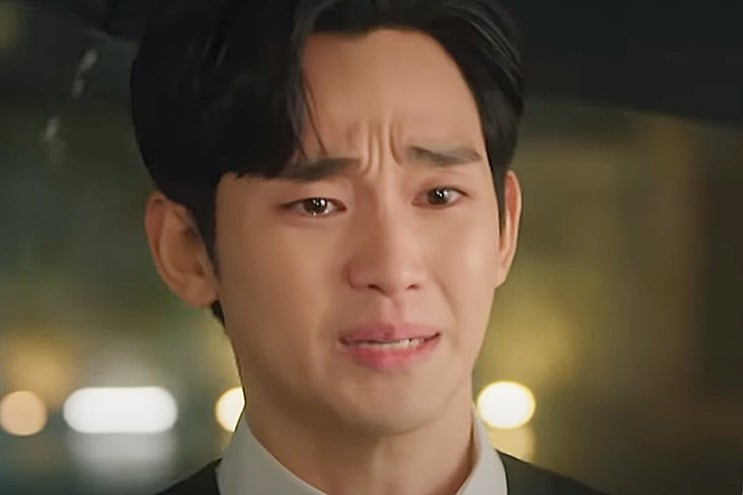 <b>김수현</b>, 故 <b>김새론</b>과의 <b>열애 의혹</b> 해명! 여전히 남는 의문들