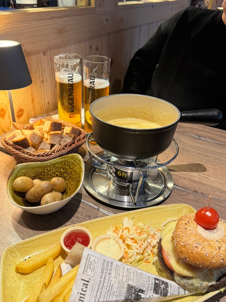  스위스 그린델발트 맛집 Barrys Restaurant 치즈퐁듀 후기