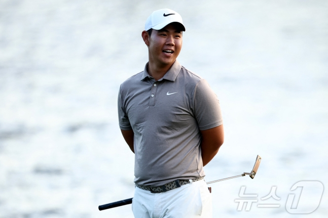 KLPGA 개막전 1R <b>고지우</b> 공동<b>선두</b>, 박현경 10위/ 플레이어스... 