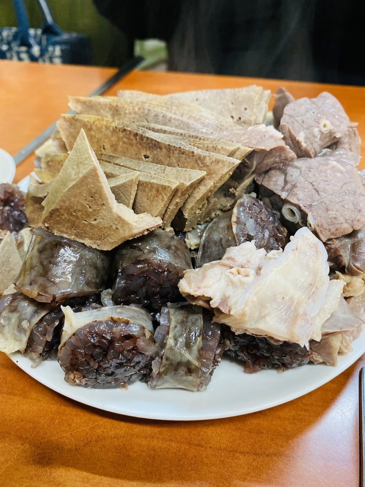  경주맛집 경주성동시장먹거리 현지인도 인정한 맛집 원진찹쌀순대