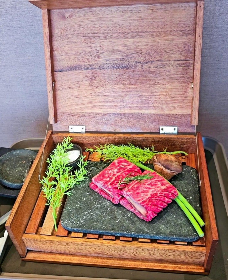 반포한정식 서초룸식당 경복궁 소갈비구이 코스요리 반포한정식 서초룸식당 경복궁 소갈비구이 코스요리