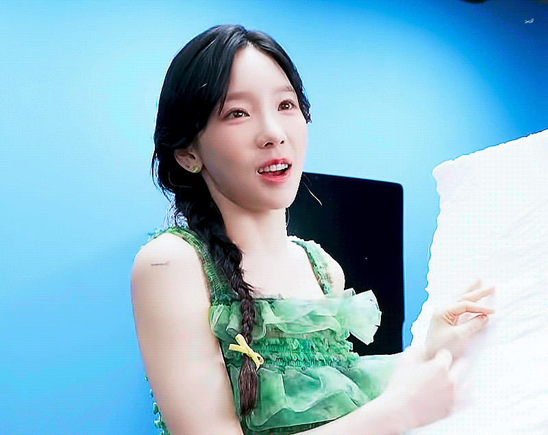 태연 언니 증량 후 데뷔초 탱구로 컴백?! 넘 귀여워 미쳐ㅠ