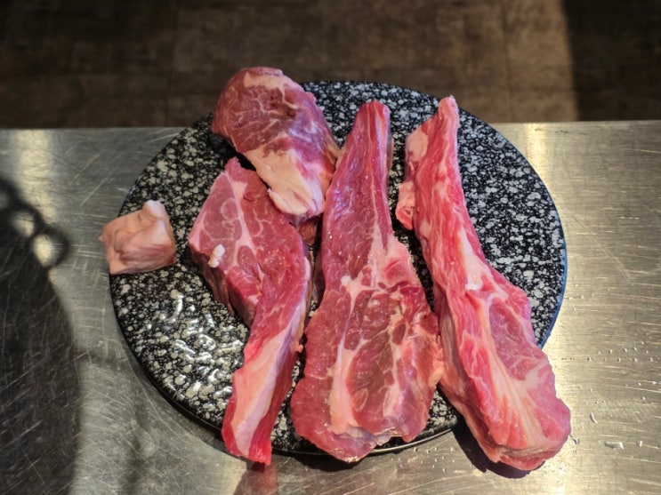 시흥 정왕역 맛집 양고기 회식장소 좋은 진 1926 시화점 시흥 정왕역 맛집 양고기 회식장소 좋은 진 1926 시화점