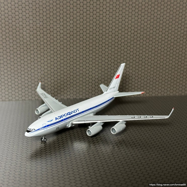  [1/500 여객기] 일류신 IL-96-300 아에로플로트 도장