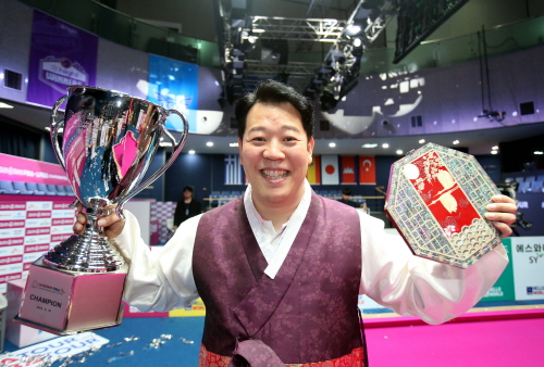 <b>김영원</b>)들 돌풍 잠재우고 4년 연속 <b>PBA 월드챔피언십 8강</b> 진출... 