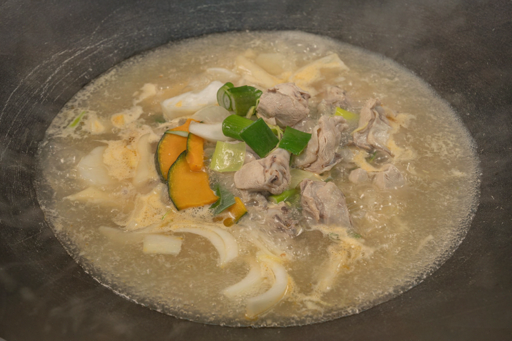  신대방맛집 통큰솥뚜껑닭볶음탕, 푸짐한 저녁이 최고!