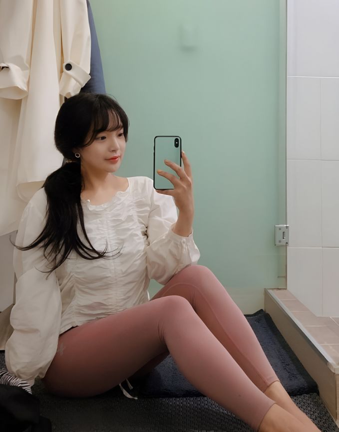  나는솔로 25기 신민아 닮은 영숙 상철 현커 인스타 김우빈이랑 결혼?