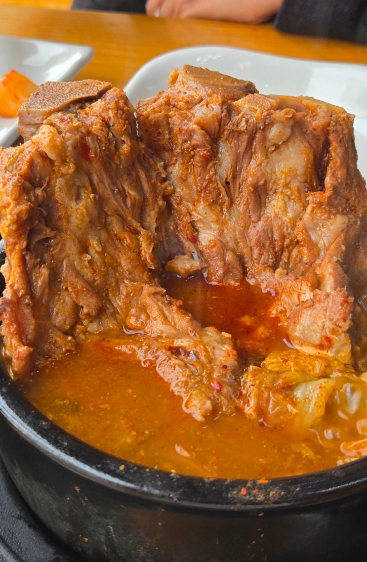  의정부 민락동 맛집 : 여민락뼈다귀앤돈까스 (뼈해장국은 추천 돈까스는 흐음)