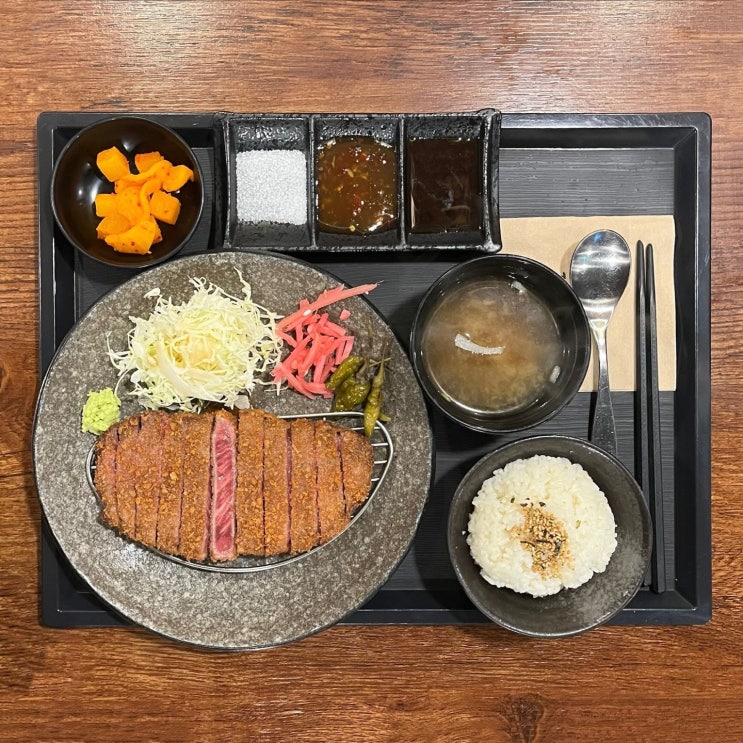  바삭한 규카츠 오목교역 맛집 후라토식당 목동SBS점