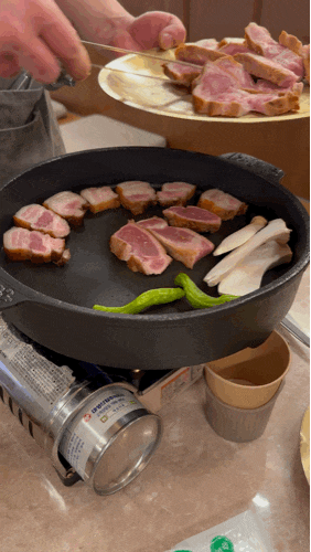  부천 삼겹살 맛집 라드유로 구워 더욱 고소한 중동 고깃집 엄마네 삼겹살 부천중동점