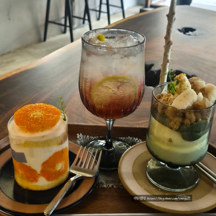  부산 광안리 카페 디저트 맛집 내돈내산 카페이플