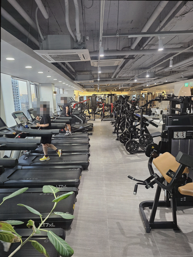  해머짐 하남미사점, 탁 트인 전경과 최고급 기구의 헬스장