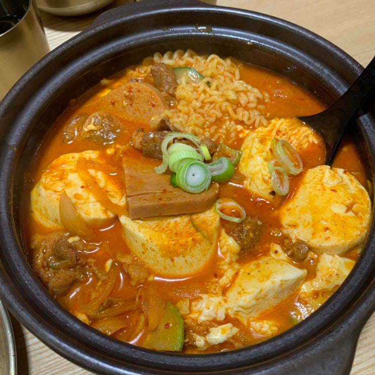  밥장인 홍대점 ㅂㅈㅇ 위치, 메뉴, 주차정보 [나의 홍대 한식 맛집 일지]