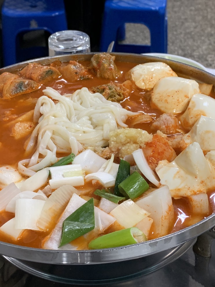  남포동 노포 맛집, 고향김치전골